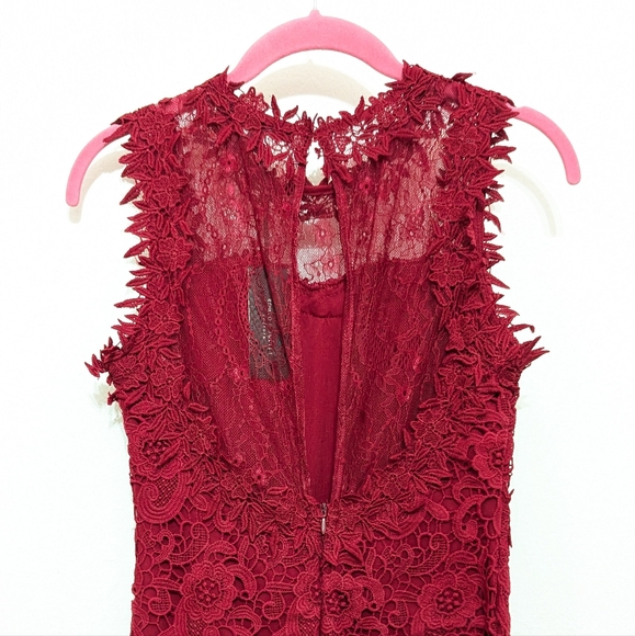 ✨NEW✨ Red Lace Dress - Picture 6 of 6